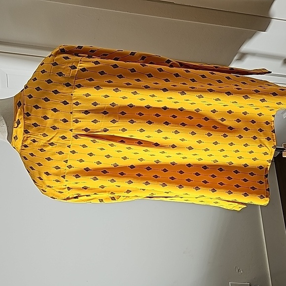 Tamsy blouse Size XL mustard yellow with black geometric,  Henley long‎ s… - Picture 6 of 11